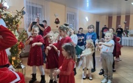 596558316_1366525455517960_2884405822799557866_n