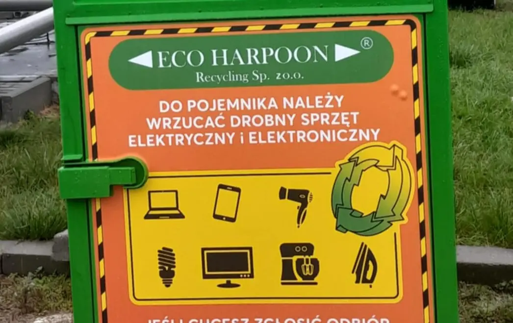 Zdjęcie do Kontener na drobny sprzęt elektryczny i elektroniczny