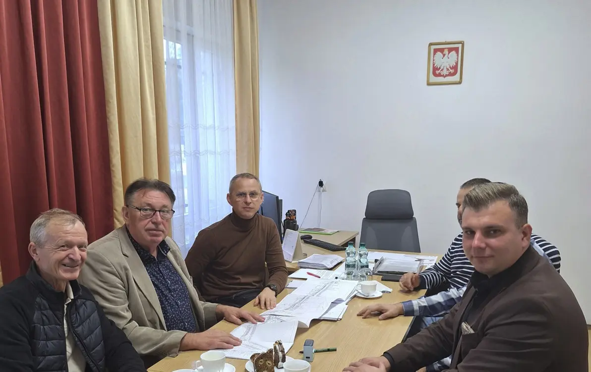 Zdjęcie do Spotkanie w sprawie budowy ścieżki rowerowej przy drodze powiatowej Kruszyn - Choceń