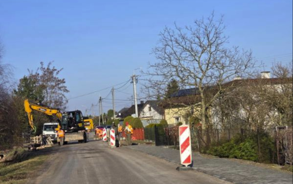 Zdjęcie do Przebudowa ulic w Czerniewicach rozpoczęta