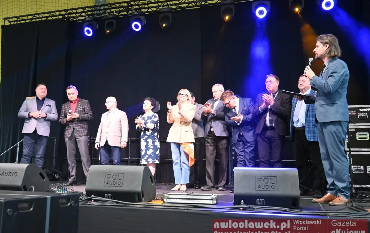 Zdjęcie do Powiatowy Piknik Strażacki w Choceniu